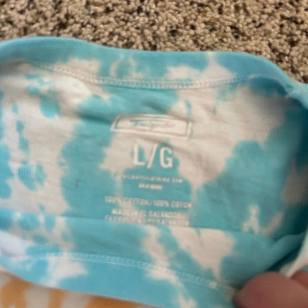 Unc tee - Picture 2 of 3
